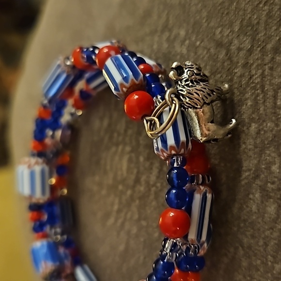 HANDMADE Vintage Chevron Glass Beaded Wrap Bracelet Buffalo Charm - Picture 6 of 7